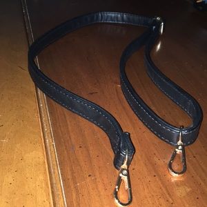 Faux leather handbag strap